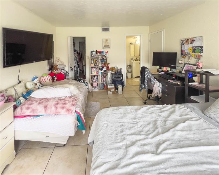 3110 N Pine Island Road Sunrise FL 33351