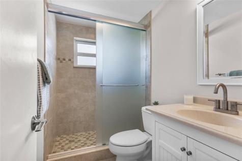 3216 SE 8th Street Pompano Beach FL 33062
