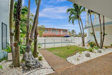 3216 SE 8th Street Pompano Beach FL 33062