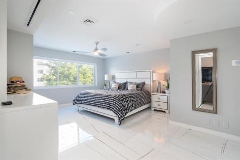 333 Sunset Drive Fort Lauderdale FL 33301