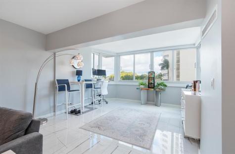 333 Sunset Drive Fort Lauderdale FL 33301