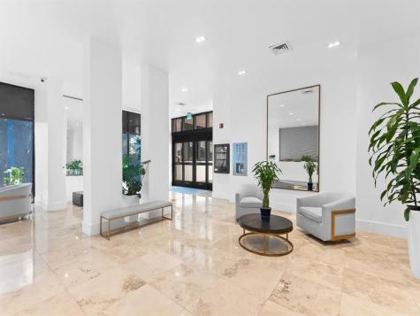 2101 S Ocean Drive Hollywood FL 33019