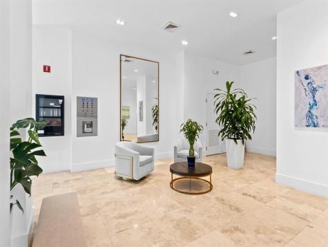 2101 S Ocean Drive Hollywood FL 33019