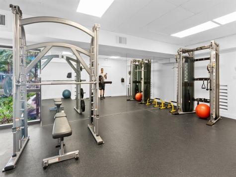 2101 S Ocean Drive Hollywood FL 33019