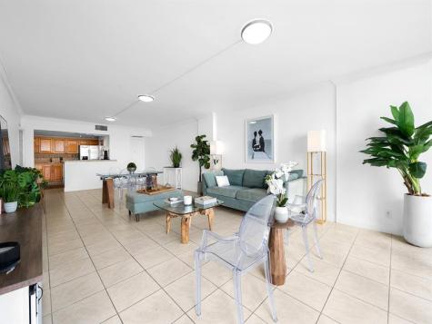 2101 S Ocean Drive Hollywood FL 33019