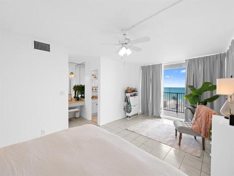 2101 S Ocean Drive Hollywood FL 33019