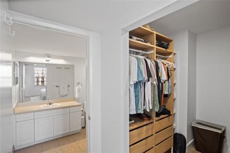 520 SE 5th Avenue Fort Lauderdale FL 33301