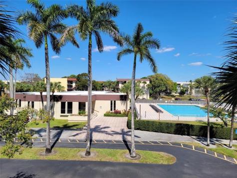 3121 NW 47th Terrace Lauderdale Lakes FL 33319