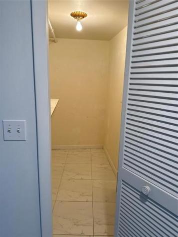 1537 E Hillsboro Boulevard Deerfield Beach FL 33441