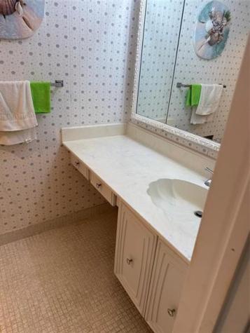 1537 E Hillsboro Boulevard Deerfield Beach FL 33441