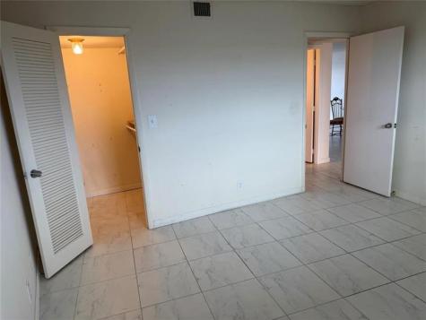 1537 E Hillsboro Boulevard Deerfield Beach FL 33441