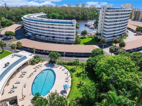 1537 E Hillsboro Boulevard Deerfield Beach FL 33441