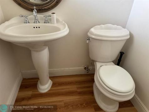 3774 Inverrary Boulevard Lauderhill FL 33319