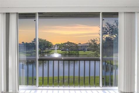 911 Twin Lakes Drive Coral Springs FL 33071