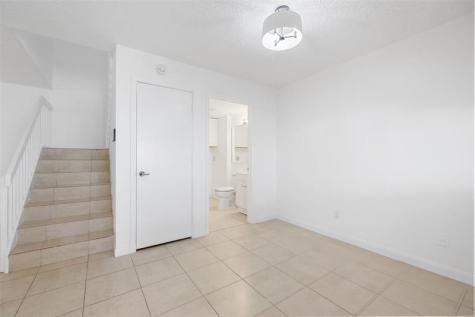 5203 Wheatley Court Boynton Beach FL 33436