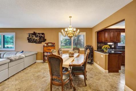 2210 SW 92nd Terrace Davie FL 33324