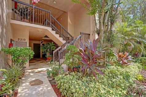 2210 SW 92nd Terrace Davie FL 33324