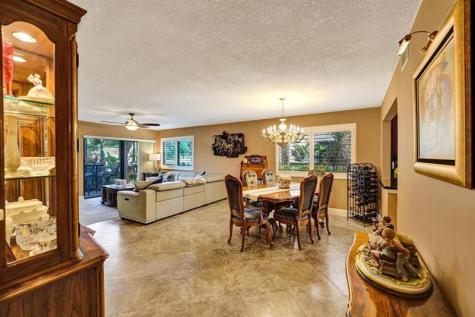 2210 SW 92nd Terrace Davie FL 33324