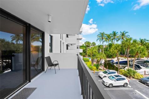 4800 Bayview Drive Fort Lauderdale FL 33308