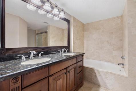 410 Belmont Lane North Lauderdale FL 33068