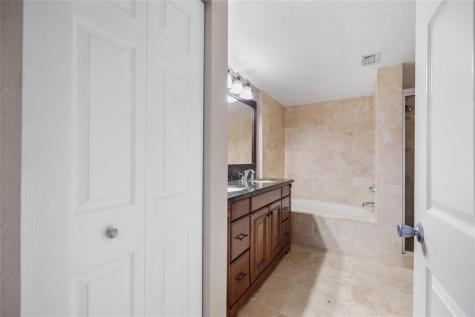 410 Belmont Lane North Lauderdale FL 33068