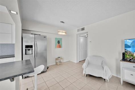 901 S Surf Road Hollywood FL 33019