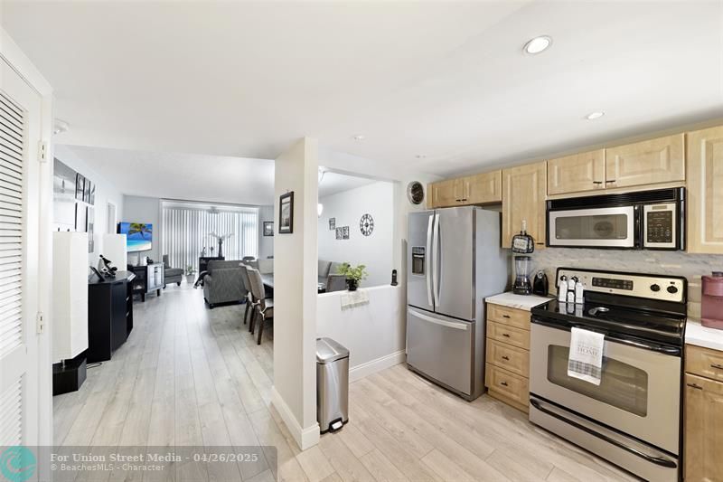 8880 Sunrise Lakes Boulevard Sunrise FL 33322