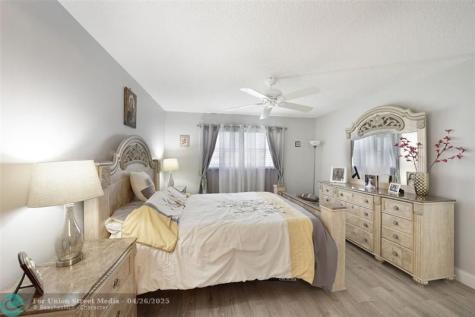 8880 Sunrise Lakes Boulevard Sunrise FL 33322