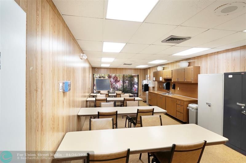 8880 Sunrise Lakes Boulevard Sunrise FL 33322