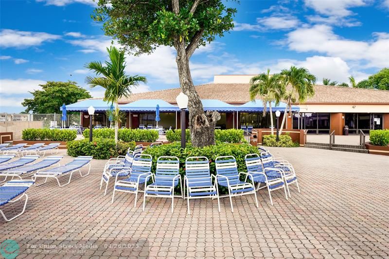 8880 Sunrise Lakes Boulevard Sunrise FL 33322