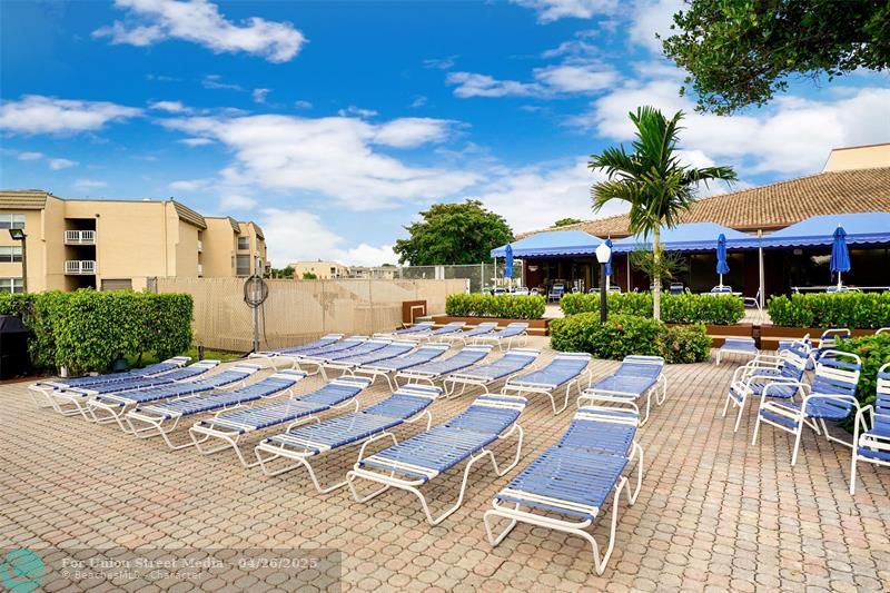 8880 Sunrise Lakes Boulevard Sunrise FL 33322