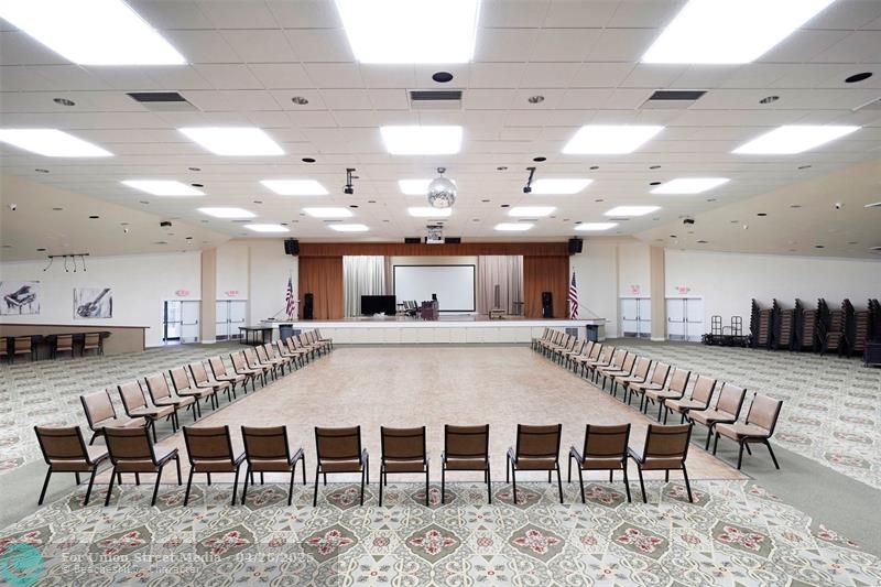 8880 Sunrise Lakes Boulevard Sunrise FL 33322