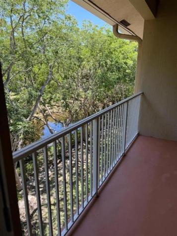 2941 Riverside Drive Coral Springs FL 33065