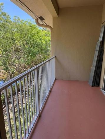 2941 Riverside Drive Coral Springs FL 33065