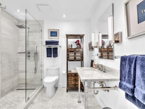 5 Middlesex Drive Wilton Manors FL 33305