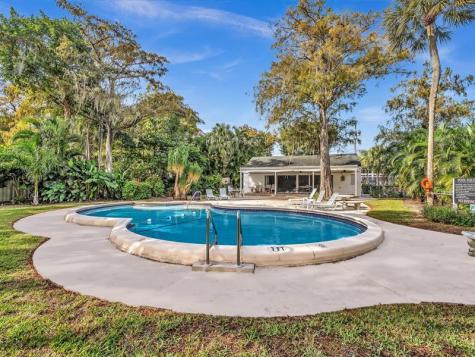 5 Middlesex Drive Wilton Manors FL 33305