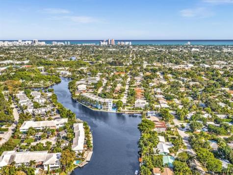 5 Middlesex Drive Wilton Manors FL 33305
