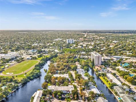 5 Middlesex Drive Wilton Manors FL 33305