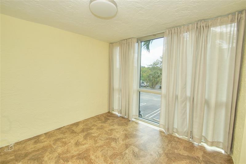 10762 La Placida Drive Coral Springs FL 33065