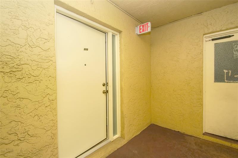 10762 La Placida Drive Coral Springs FL 33065