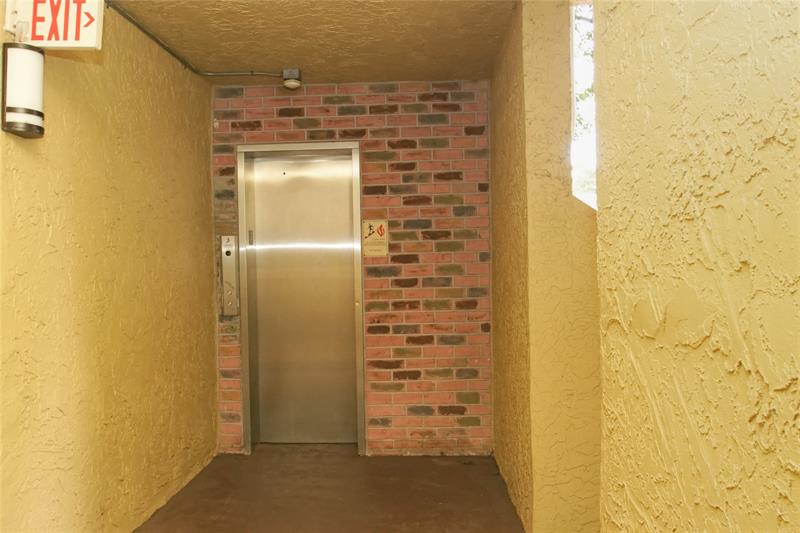 10762 La Placida Drive Coral Springs FL 33065