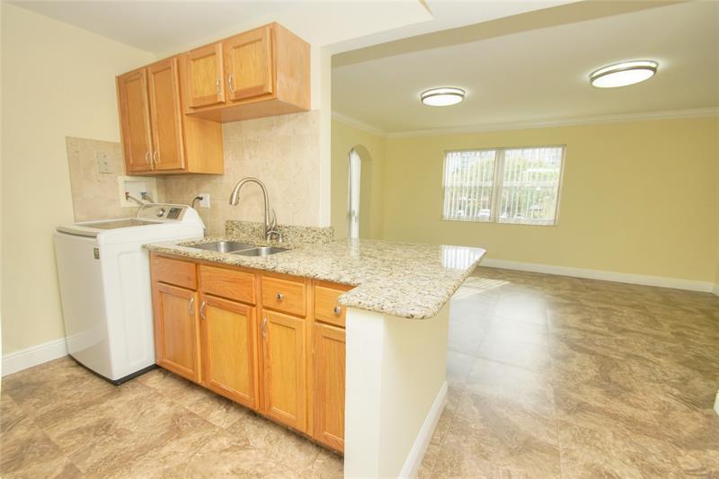 10762 La Placida Drive Coral Springs FL 33065