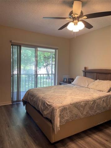 7355 NW 5th Margate FL 33063
