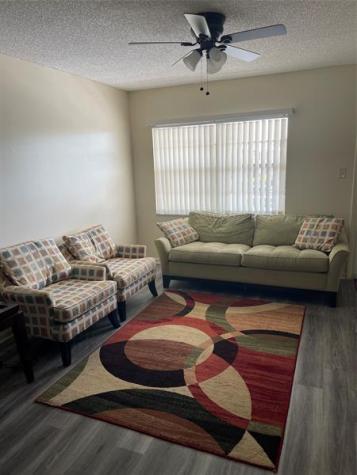 7355 NW 5th Margate FL 33063