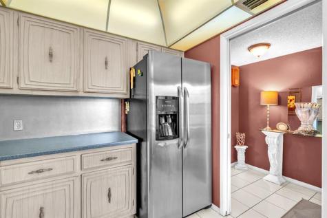 2601 S Course Drive Pompano Beach FL 33069