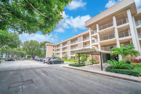 2601 S Course Drive Pompano Beach FL 33069