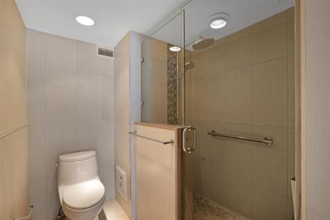 333 Sunset Drive Fort Lauderdale FL 33301