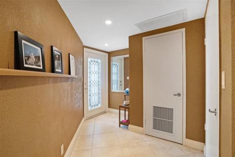 333 Sunset Drive Fort Lauderdale FL 33301