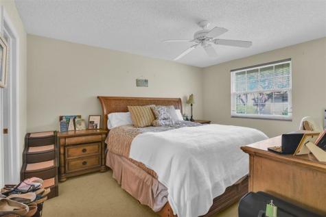 6693 Via Regina Boca Raton FL 33433