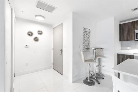 488 NE 18th Street Miami FL 33132